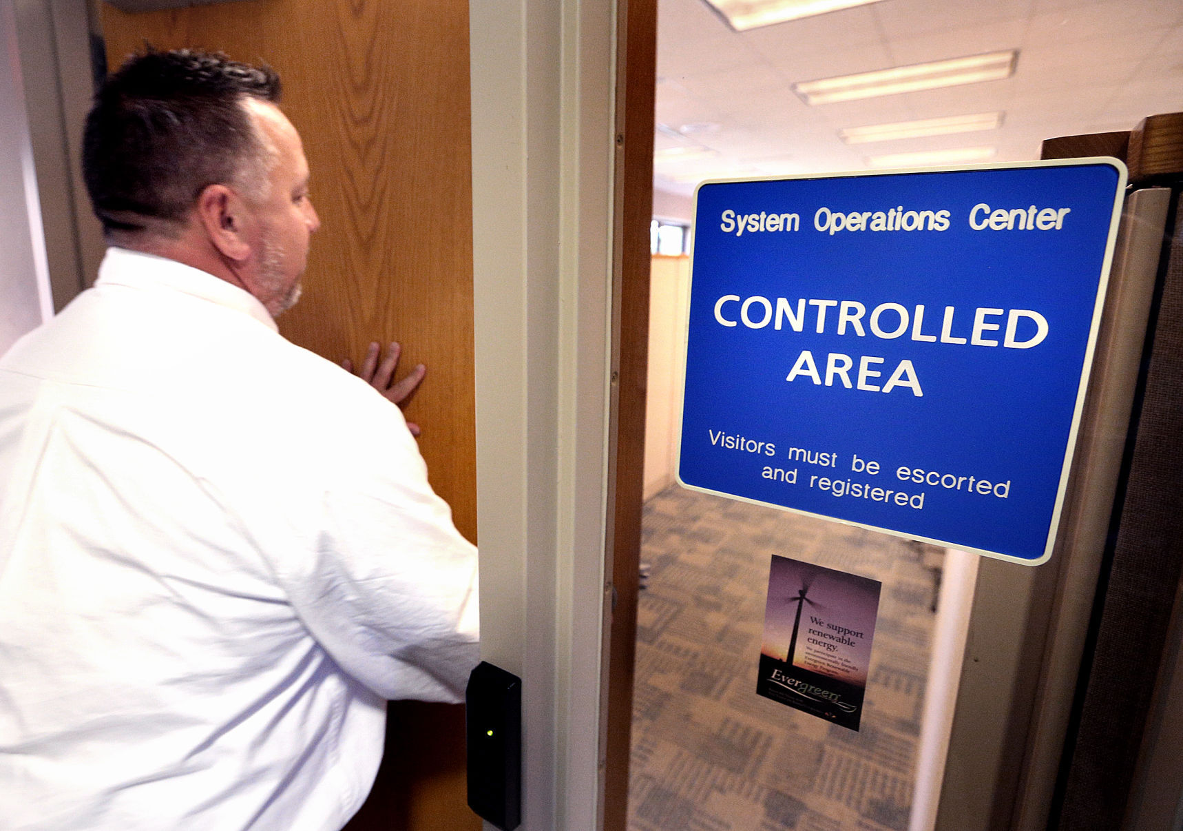 Hidden Places: Dairyland Power's System Operations Center